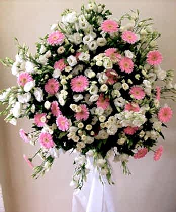 Pembe Beyaz Ferforje
